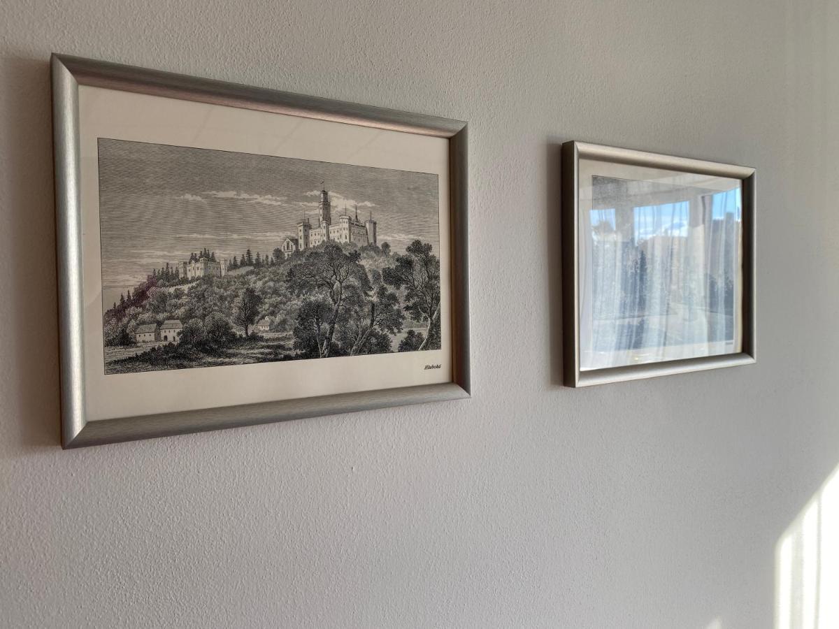 Hluboká nad Vltavou Cetnicka Stanice Hluboka מראה חיצוני תמונה